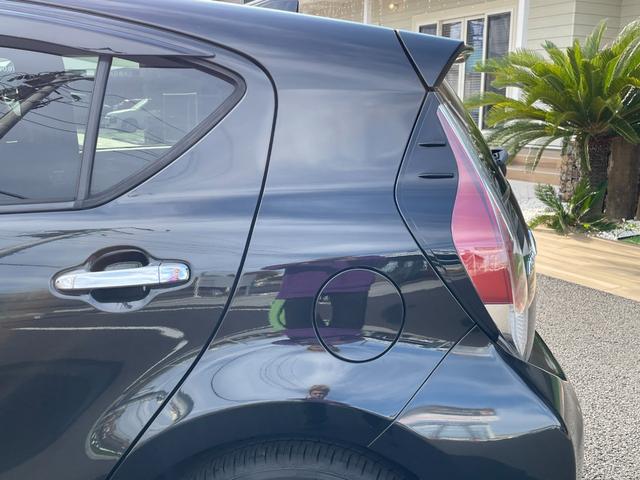 アクア Ｓスタイルブラック　純正７インチ地デジＳＤナビ！Ｂｌｕｅｔｏｏｔｈ＆フロントＡＵＸ接続！衝突軽減ブレーキ！レーンキープ！オートハイビーム付ＬＥＤライト！６スピーカー！アームレスト！禁煙車！１年保証付き！（36枚目）