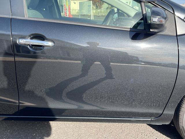 アクア Ｓスタイルブラック　純正７インチ地デジＳＤナビ！Ｂｌｕｅｔｏｏｔｈ＆フロントＡＵＸ接続！衝突軽減ブレーキ！レーンキープ！オートハイビーム付ＬＥＤライト！６スピーカー！アームレスト！禁煙車！１年保証付き！（46枚目）