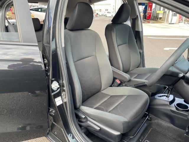 アクア Ｓスタイルブラック　純正７インチ地デジＳＤナビ！Ｂｌｕｅｔｏｏｔｈ＆フロントＡＵＸ接続！衝突軽減ブレーキ！レーンキープ！オートハイビーム付ＬＥＤライト！６スピーカー！アームレスト！禁煙車！１年保証付き！（52枚目）