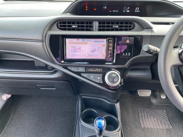 アクア Ｓスタイルブラック　純正７インチ地デジＳＤナビ！Ｂｌｕｅｔｏｏｔｈ＆フロントＡＵＸ接続！衝突軽減ブレーキ！レーンキープ！オートハイビーム付ＬＥＤライト！６スピーカー！アームレスト！禁煙車！１年保証付き！（65枚目）