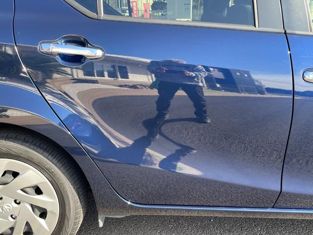 アクア Ｓスタイルブラック　９型フローティングナビ！走行中フルセグＴＶ映ります！Ｂｌｕｅｔｏｏｔｈ！前後センサ！衝突軽減！レーンキープ！Ｐサポートブレーキ！スマキー！６スピーカー！外装内装状態良さに自信あり♪禁煙車！１年保証付！（41枚目）