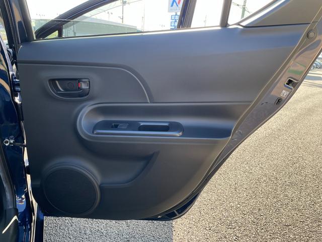 アクア Ｓスタイルブラック　９型フローティングナビ！走行中フルセグＴＶ映ります！Ｂｌｕｅｔｏｏｔｈ！前後センサ！衝突軽減！レーンキープ！Ｐサポートブレーキ！スマキー！６スピーカー！外装内装状態良さに自信あり♪禁煙車！１年保証付！（51枚目）