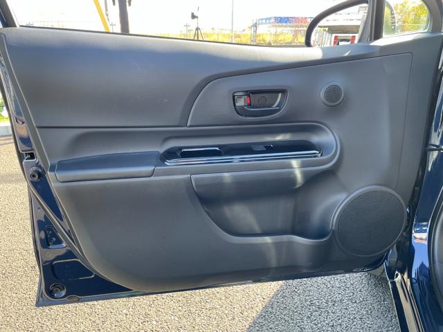 アクア Ｓスタイルブラック　９型フローティングナビ！走行中フルセグＴＶ映ります！Ｂｌｕｅｔｏｏｔｈ！前後センサ！衝突軽減！レーンキープ！Ｐサポートブレーキ！スマキー！６スピーカー！外装内装状態良さに自信あり♪禁煙車！１年保証付！（55枚目）