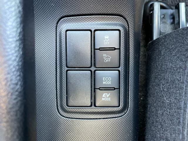 アクア Ｓスタイルブラック　９型フローティングナビ！走行中フルセグＴＶ映ります！Ｂｌｕｅｔｏｏｔｈ！前後センサ！衝突軽減！レーンキープ！Ｐサポートブレーキ！スマキー！６スピーカー！外装内装状態良さに自信あり♪禁煙車！１年保証付！（68枚目）