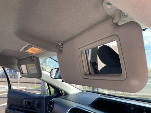 アクア Ｓスタイルブラック　９型フローティングナビ！走行中フルセグＴＶ映ります！Ｂｌｕｅｔｏｏｔｈ！前後センサ！衝突軽減！レーンキープ！Ｐサポートブレーキ！スマキー！６スピーカー！外装内装状態良さに自信あり♪禁煙車！１年保証付！（72枚目）