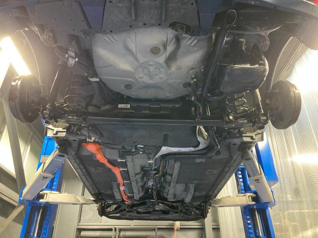 アクア Ｓスタイルブラック　９型フローティングナビ！走行中フルセグＴＶ映ります！Ｂｌｕｅｔｏｏｔｈ！前後センサ！衝突軽減！レーンキープ！Ｐサポートブレーキ！スマキー！６スピーカー！外装内装状態良さに自信あり♪禁煙車！１年保証付！（75枚目）