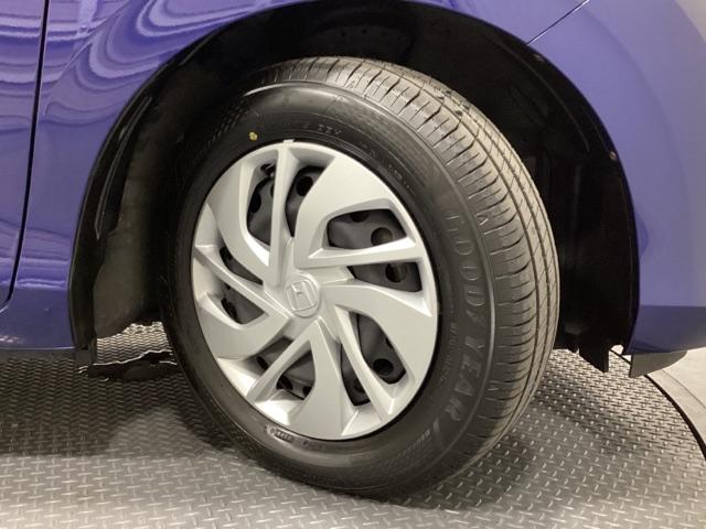 フリード G・ホンダセンシング 光触媒抗菌消臭施工済 Fセグ 追突被害軽減ブレーキ iストップ Wエアバッグ パワーウィンドウ アクティブクルーズコントロール スマートキ カラーバックモニター VSA エアコン セキュリティアラーム(22枚目)