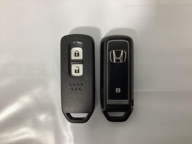 N-VAN ファン・ターボ 中古スタッドレスタイヤ、純正メモリーナビ、ドライブレコーダー前後装着+ETC付 当社デモカー 誤発進抑制 i-stop ワンオ-ナ- 助手席エアバッグ 盗難防止システム LEDライト パワーウィンドウ(14枚目)