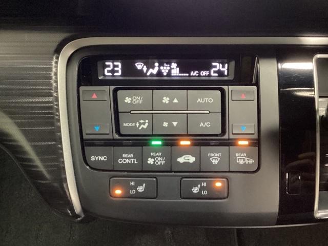 ステップワゴンスパーダ スパーダ・クールスピリットホンダセンシング 光触媒抗菌消臭施工済 サイドエアバック スマートキ 左右電動スライドドア バックモニタ Wエアコン 地TV ナビ&TV 三列シート 助手席エアバッグ AAC 横滑り防止機能 ターボ車 シートヒータ(9枚目)