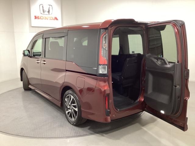 ステップワゴンスパーダ スパーダ・クールスピリットホンダセンシング 光触媒抗菌消臭施工済 サイドエアバック スマートキ 左右電動スライドドア バックモニタ Wエアコン 地TV ナビ&TV 三列シート 助手席エアバッグ AAC 横滑り防止機能 ターボ車 シートヒータ(24枚目)