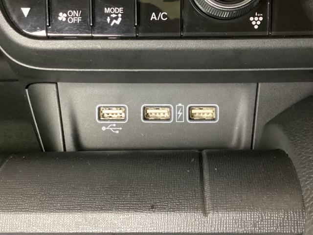 N-WGNカスタム Lホンダセンシング 光触媒抗菌消臭施工済 クリソナ ETC付き ブレーキサポート ECON スマ-トキ- エアコン ナビ&TV フルセグ バックカメラ LEDヘッド ドラレコ オートクルーズ USB接続 DVD 盗難防止(10枚目)