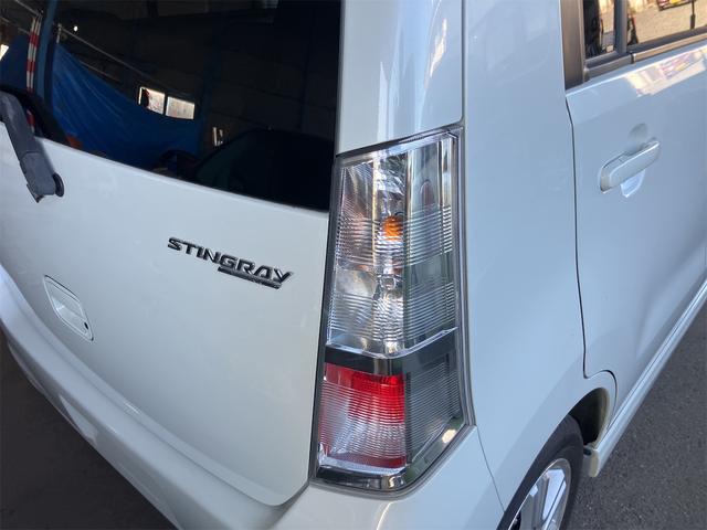 ワゴンＲスティングレー リミテッドＩＩ　ＨＩＤ　電動格納ミラー　シートヒーター　ベンチシート　ＣＶＴ　盗難防止システム　ＡＢＳ　アルミホイール　衝突安全ボディ　エアコン　パワーステアリング　パワーウィンドウ（29枚目）