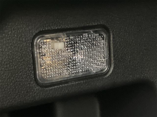 フロンクス ベースグレード　全周囲カメラ　クリアランスソナー　オートクルーズコントロール　レーンアシスト　衝突被害軽減システム　ナビ　ＴＶ　ＬＥＤヘッドランプ　アルミホイール　スマートキー　アイドリングストップ　電動格納ミラー（45枚目）