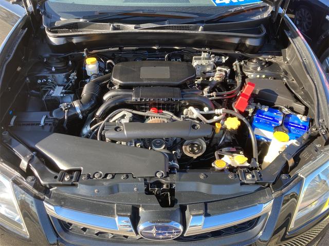 2.0i-S 4WD ドライブレコーダー ETC ナビ アルミホイール オートライト スマートキー 3列シート フルフラット CVT 盗難防止システム 衝突安全ボディ ABS ESC エアコン パワーステアリング(18枚目)