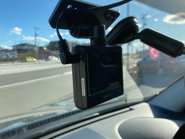 2.0i-S 4WD ドライブレコーダー ETC ナビ アルミホイール オートライト スマートキー 3列シート フルフラット CVT 盗難防止システム 衝突安全ボディ ABS ESC エアコン パワーステアリング(60枚目)
