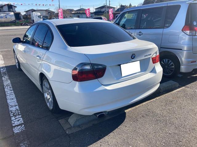 ３シリーズ ３２０ｉ　ナビ　ＥＴＣ　アルミホイール　盗難防止システム　運・助・サイドエアバッグ　パワーシート　ＨＩＤ　右ハンドル　パワーステアリング（12枚目）