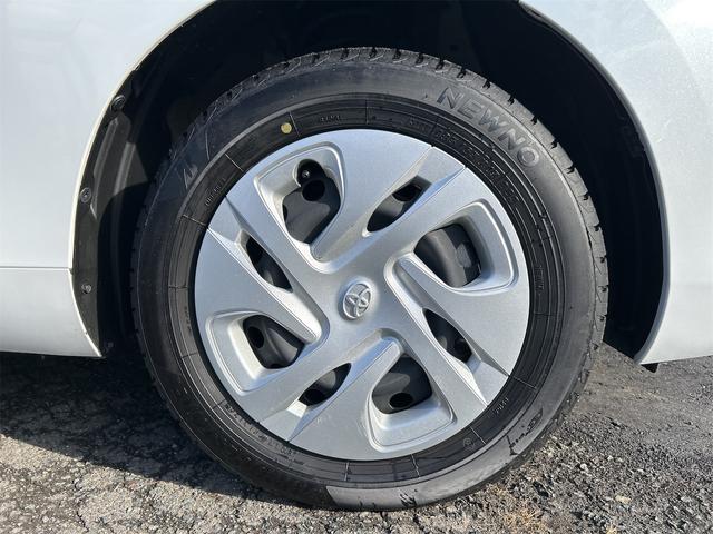 アクア X 4WD 純正ナビ バックカメラ ETC 横滑り防止機能 衝突被害軽減システム アイドリングストップ クルーズコントロール オートエアコン 盗難防止システム(12枚目)