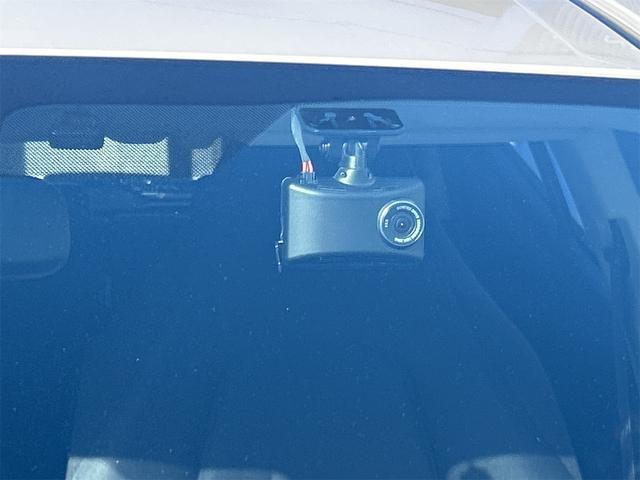 アクア X 4WD 純正ナビ バックカメラ ETC 横滑り防止機能 衝突被害軽減システム アイドリングストップ クルーズコントロール オートエアコン 盗難防止システム(26枚目)