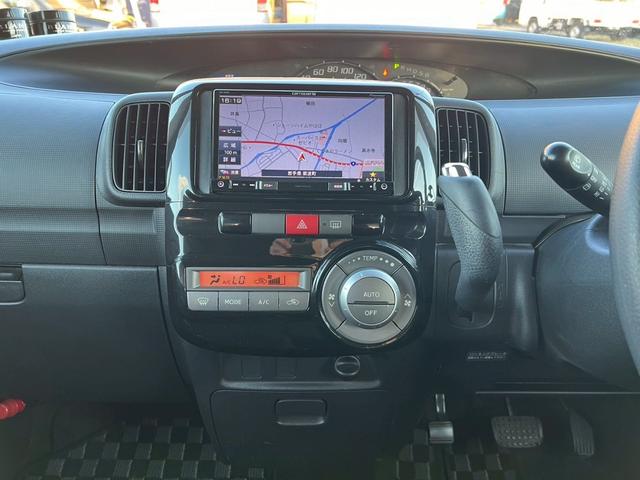 タント カスタムＸ　４ＷＤ　左側パワースライドドア　Ｂｌｕｅｔｏｏｔｈオーディオ　フルセグテレビナビ　タイミングチェーン　スマートキー（12枚目）