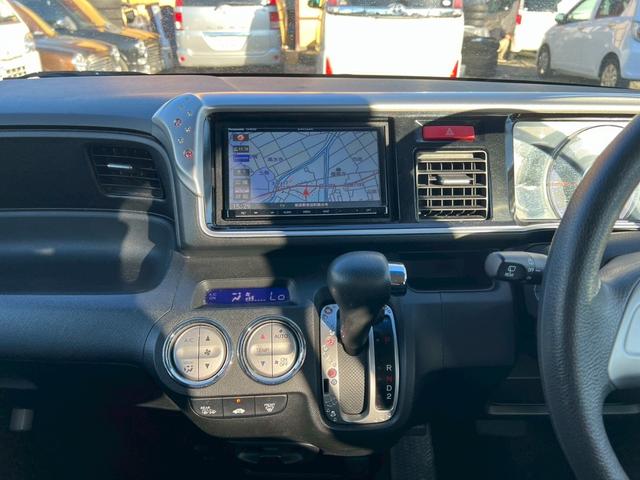 ライフ ディーバスマートスタイル　４ＷＤ　Ｂｌｕｅｔｏｏｔｈオーディオ　フルセグテレビナビ　スマートキー（12枚目）