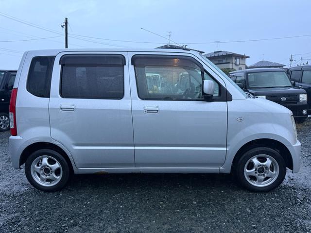 ワゴンＲ ＦＸ　４ＷＤ　５速マニュアル　タイミングチェーン（4枚目）