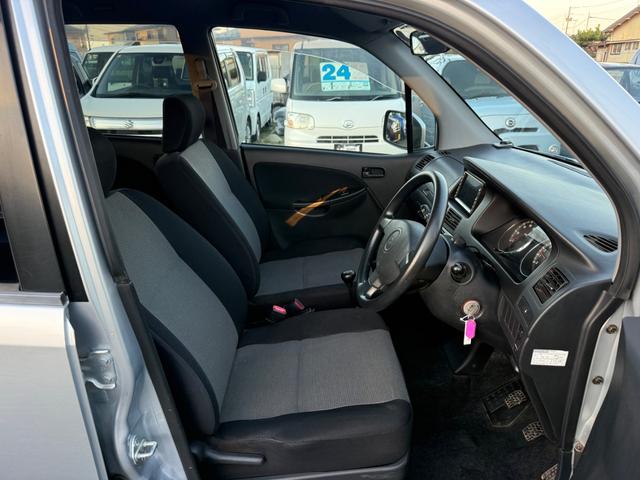 ムーヴ カスタム X 4WD 5速マニュアル(15枚目)