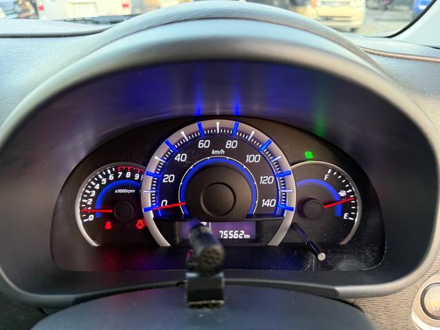 ワゴンＲスティングレー Ｘ　４ＷＤ　タイミングチェーン　プッシュスタート　シートヒーター　スマートキー（12枚目）