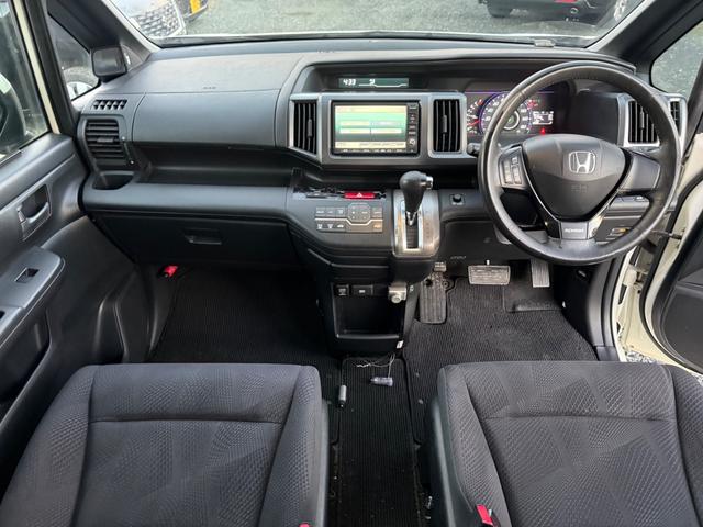 ステップワゴンスパーダ S 左側パワースライドドア タイミングチェーン スマートキー(11枚目)