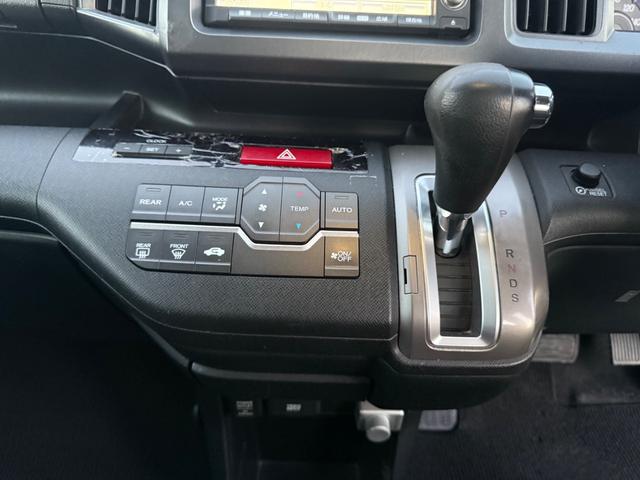 ステップワゴンスパーダ S 左側パワースライドドア タイミングチェーン スマートキー(14枚目)