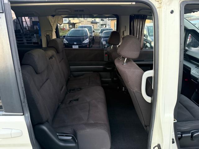 ステップワゴンスパーダ S 左側パワースライドドア タイミングチェーン スマートキー(18枚目)