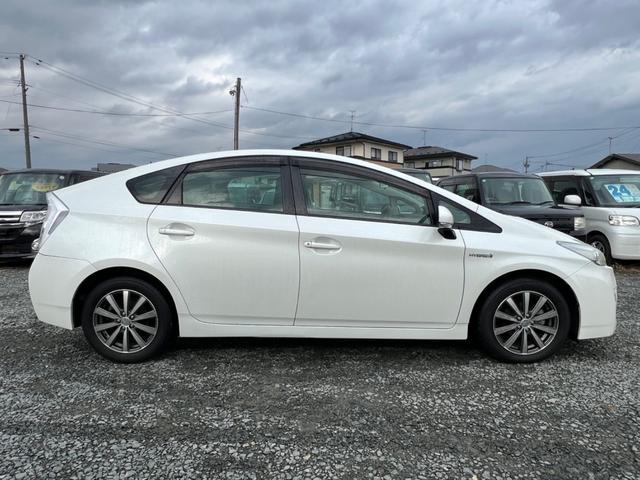 プリウス Ｓ　フルセグテレビナビ　Ｂｌｕｅｔｏｏｔｈオーディオ　ＥＴＣ　バックカメラ（4枚目）