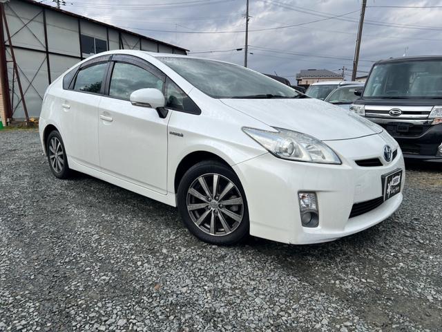 プリウス Ｓ　フルセグテレビナビ　Ｂｌｕｅｔｏｏｔｈオーディオ　ＥＴＣ　バックカメラ（6枚目）