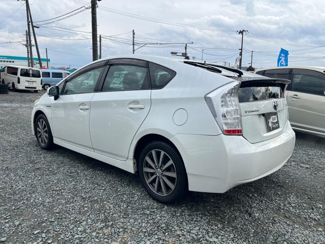 プリウス Ｓ　フルセグテレビナビ　Ｂｌｕｅｔｏｏｔｈオーディオ　ＥＴＣ　バックカメラ（9枚目）