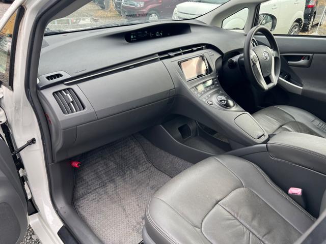 プリウス Ｓ　フルセグテレビナビ　Ｂｌｕｅｔｏｏｔｈオーディオ　ＥＴＣ　バックカメラ（19枚目）