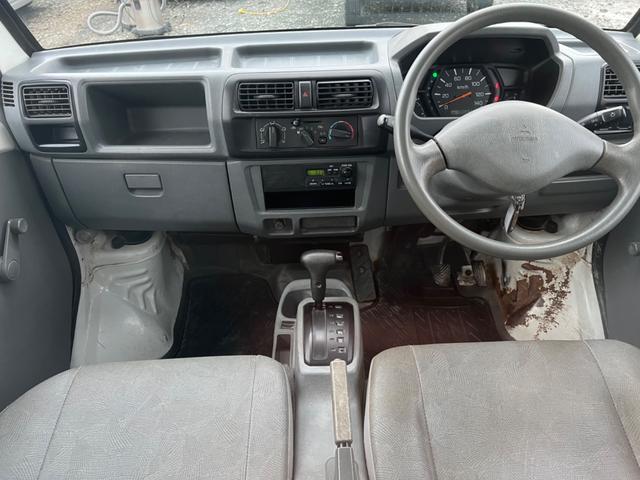 ミニキャブトラック ＶＸ－ＳＥ　４ＷＤ　エアコン（11枚目）