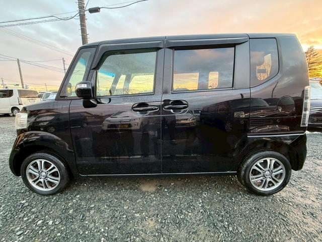 N-BOX G・Lパッケージ 4WD 左側パワースライドドア プッシュスタート スマートキー(5枚目)