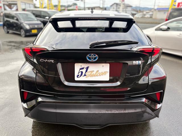 Ｃ－ＨＲ Ｓ　ヴァレンティテール　社外ＬＥＤヘッドライト　シーケンシャルウィンカー　ＥＴＣ　１０インチディスプレイオーディオ　Ｂｌｕｅｔｏｏｔｈ　バックカメラ　ハイブリッド（4枚目）
