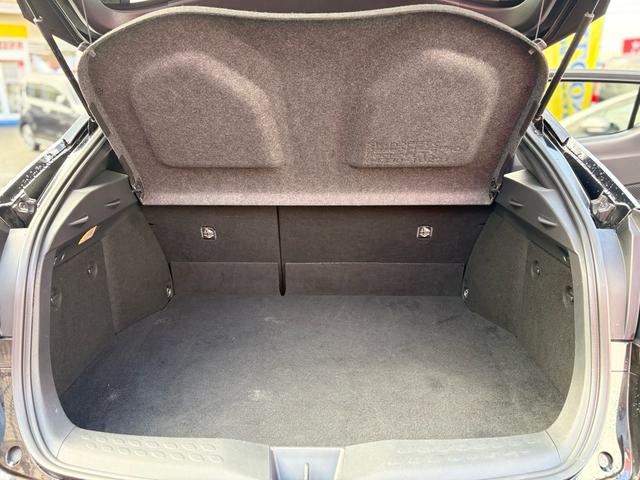 Ｃ－ＨＲ Ｓ　ヴァレンティテール　社外ＬＥＤヘッドライト　シーケンシャルウィンカー　ＥＴＣ　１０インチディスプレイオーディオ　Ｂｌｕｅｔｏｏｔｈ　バックカメラ　ハイブリッド（39枚目）