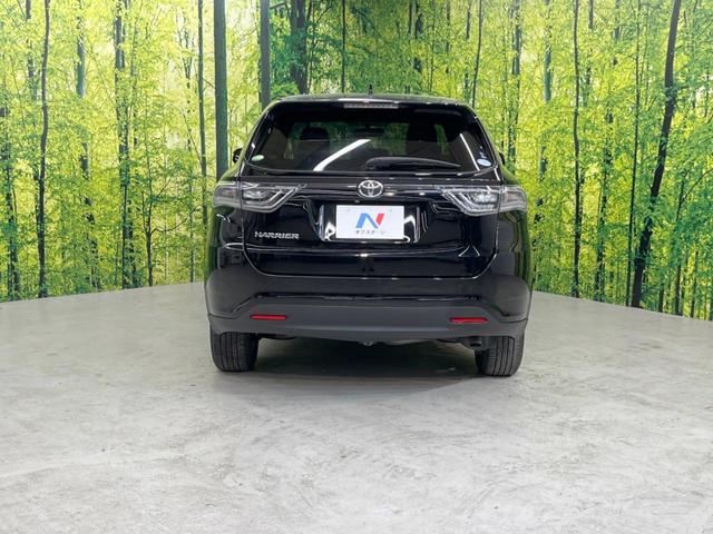 エレガンス 禁煙車 純正9型ナビ バックカメラ Bluetooth再生 ETC 合皮ハーフレザーシート LEDヘッドライト スマートキー 革巻きステアリング ステアリングスイッチ 純正17インチAW フォグライト(15枚目)