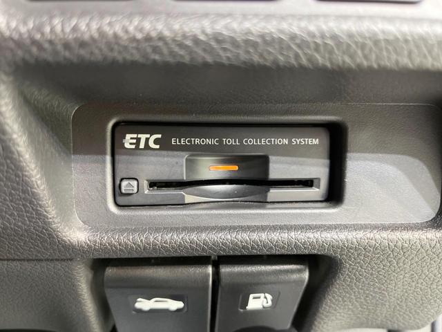 20XブラクエクストリーマXエマージェンシブレーキP 衝突軽減 禁煙車 純正ナビ 全周囲カメラ Bluetooth フルセグ ETC LEDヘッド パワーバックドア クルコン ドラレコ ルーフレール コーナーセンサー スマートキー デュアルオートエアコン(7枚目)