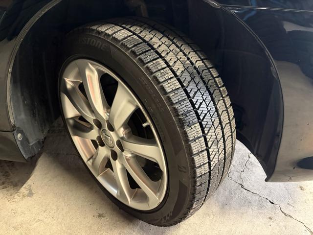 クラウン 2.5アスリート アニバーサリーエディション 純正8インチナビ バックカメラ 純正18インチAWスタッドレス 社外18インチAW クルコン デュアルエアコン HIDヘッド CD ETC パワーシート スマートキー 電格ミラー 盗難防止システム(14枚目)