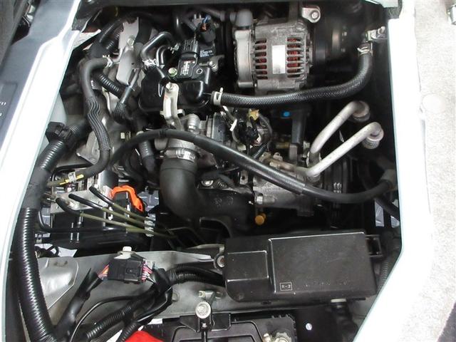まるごとクリーニングはエンジンルームもピカピカに仕上げます。汚れは不具合につながる場合もありますので安心ですね！
