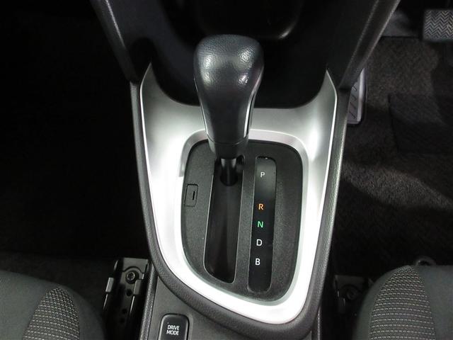 ヤリスクロス ハイブリッドG 4WD 寒冷地 衝突被害軽減システム メモリーナビ アルミホイール バックカメラ スマートキー オートクルーズコントロール アイドリングストップ 盗難防止装置 キーレス 横滑り防止機能 ワンオーナー(7枚目)