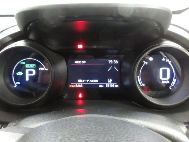 ヤリスクロス ハイブリッドG 4WD 寒冷地 衝突被害軽減システム メモリーナビ アルミホイール バックカメラ スマートキー オートクルーズコントロール アイドリングストップ 盗難防止装置 キーレス 横滑り防止機能 ワンオーナー(8枚目)