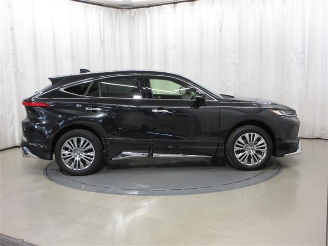 �T�C�h�o�C�U�[�œ��������Ղ�����A�J�̓��̋�C���ւ����ɖ𗧂��܂��B