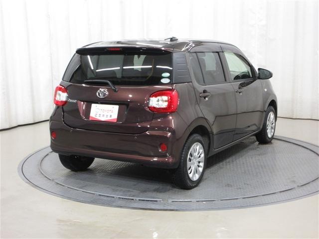 パッソ Ｘ　ＬパッケージＳ　４ＷＤ　寒冷地　衝突被害軽減システム　メモリーナビ　フルセグ　バックカメラ　スマートキー　アイドリングストップ　ＥＴＣ　盗難防止装置　キーレス　横滑り防止機能　ベンチシート（4枚目）