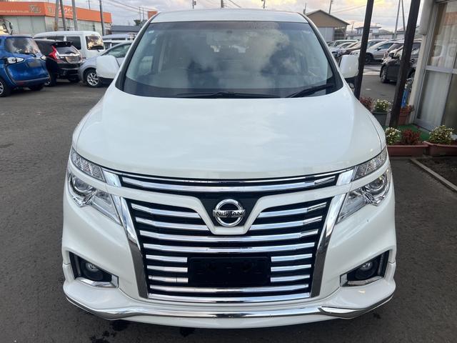 エルグランド 250ハイウェイスター 4WD(2枚目)