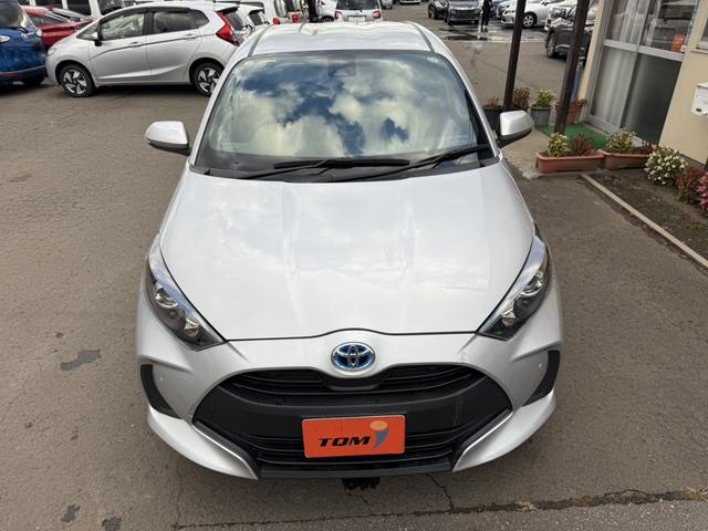 ヤリス ハイブリッドX 4WD(2枚目)