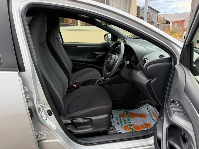 ヤリス ハイブリッドX 4WD(10枚目)