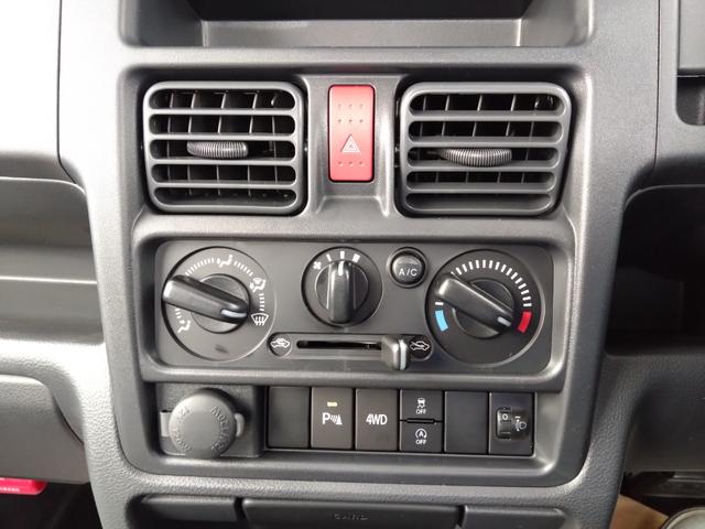 キャリイトラック ＫＣエアコン・パワステ　４ＷＤ　５速マニュアル　エアコン　パワステ　キーレス　パワーウィンドウ　Ｗエアバッグ　３方開　スズキセーフティサポート非装着車（15枚目）